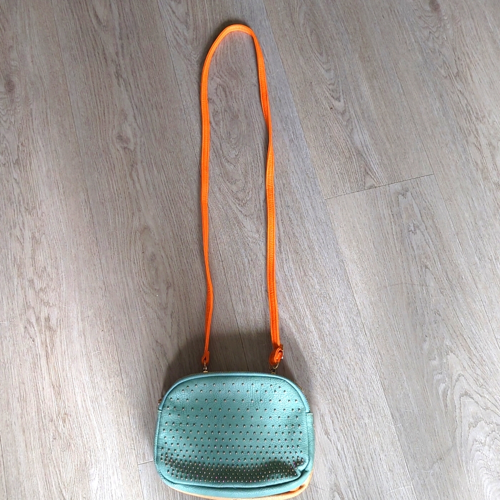 Nila Anthony Vegan Leather Crossbody Purse Clutch Bag Removable Strap Tri Color